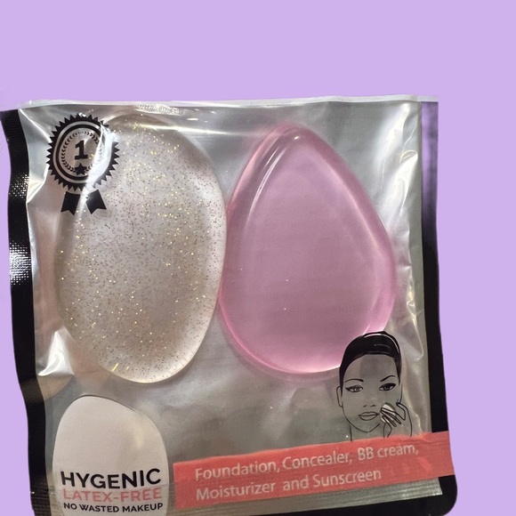 Hello Kitty - The Crème shop makeup bag - Picture 4 of 5